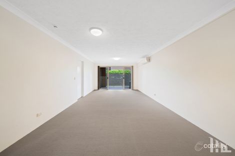 Property photo of 1/52 Kitchener Street Coorparoo QLD 4151