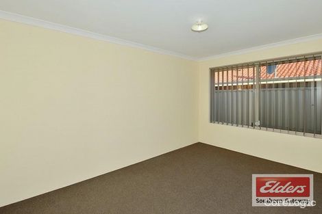 Property photo of 8 Pingle Drive Greenfields WA 6210