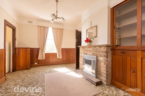 Property photo of 11/28 Waterworks Road Dynnyrne TAS 7005