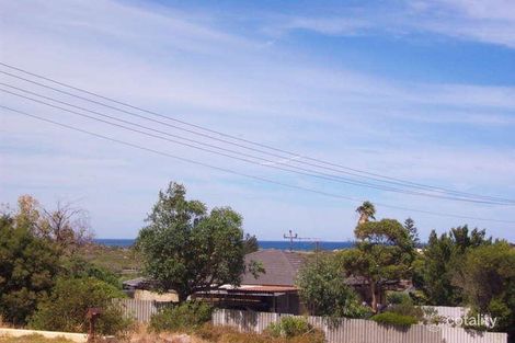 Property photo of 5 Hutt Court Two Rocks WA 6037