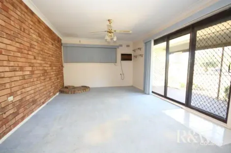 Property photo of 161 Captain Cook Drive Willmot NSW 2770