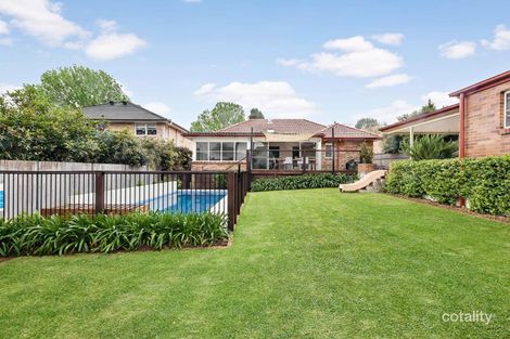 Property photo of 30 Bimburra Avenue St Ives NSW 2075