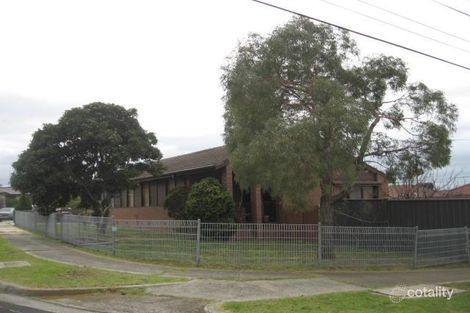 15 Fairbank Ave, Gladstone Park, VIC 3043