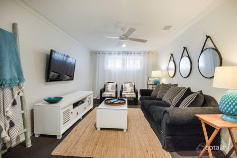 Property photo of 25 Carrabella Avenue Springfield NSW 2250