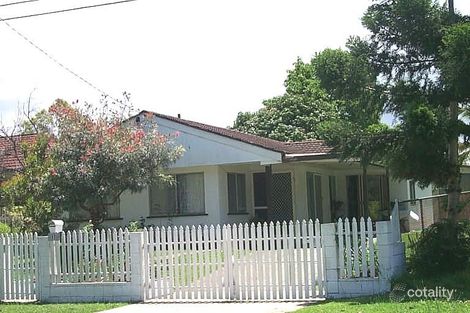 11 Blackwood Rd, Deagon, QLD 4017