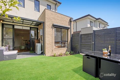 Property photo of 2/99 Barton Street Reservoir VIC 3073