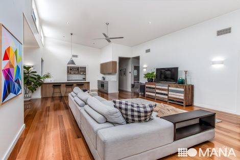Property photo of 4 Hart Court Ocean Shores NSW 2483