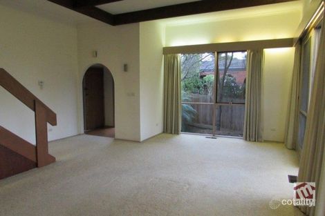 Property photo of 28 Springvale Road Glen Waverley VIC 3150
