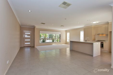 Property photo of 1/462 Parnall Street Lavington NSW 2641