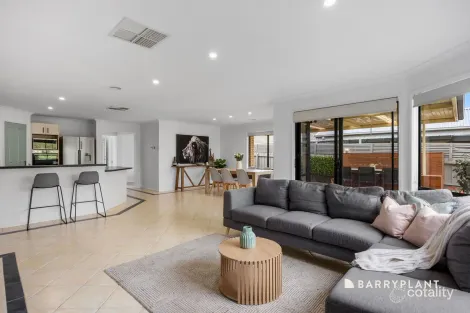 Property photo of 18 Plover Way Whittlesea VIC 3757