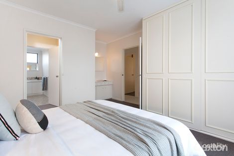 Property photo of 3 Pinewood Mews Cheltenham VIC 3192