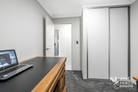 Property photo of 21 Sunnyside Way Aveley WA 6069