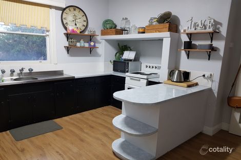 4 Bullwinkle Rd, Loxton, SA 5333