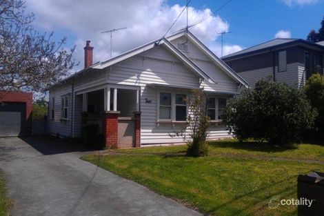 2 Balmoral Cres, Rippleside, VIC 3215