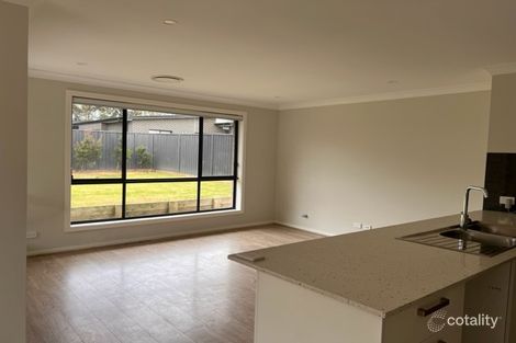 Property photo of 9 Pickard Street Thirlmere NSW 2572