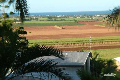 Property photo of 14 Heathwood Crescent Qunaba QLD 4670