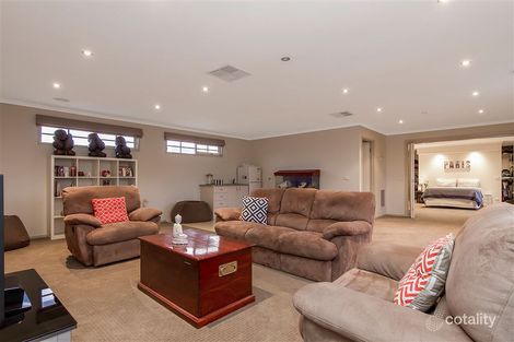 Property photo of 56 Milroy Crescent Seaford VIC 3198