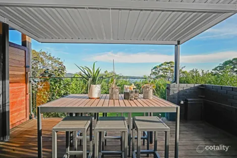 Property photo of 2/40 Thompson Road Speers Point NSW 2284