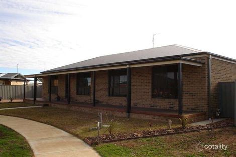 8 Wren Ct, Echuca, VIC 3564