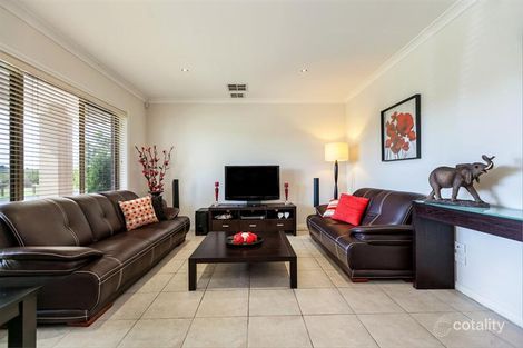 Property photo of 2 Alhambra Drive Epping VIC 3076