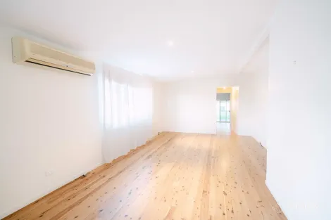 Property photo of 3 Nerissa Road Erina NSW 2250