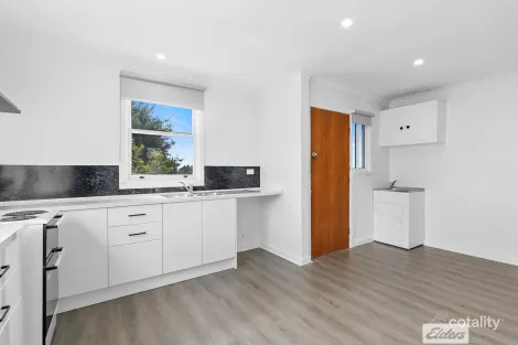 Property photo of 92 Collins Street Brooklyn TAS 7320