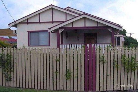 Property photo of 3 Drayton Terrace Wynnum QLD 4178