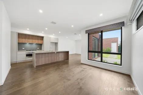 Property photo of 50 Signal Circuit Aintree VIC 3336