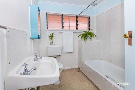 Property photo of 4 Leonard Street Leichhardt QLD 4305