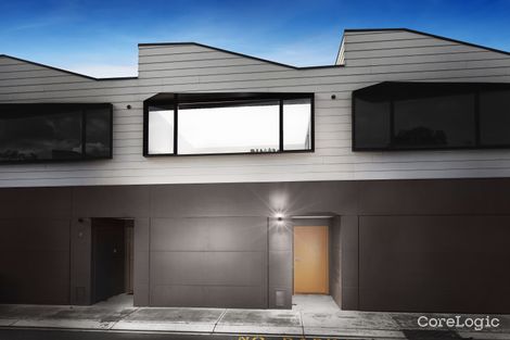 Property photo of 14 Sharp Circuit Mill Park VIC 3082
