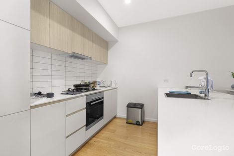 Property photo of 14 Sharp Circuit Mill Park VIC 3082