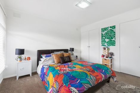 Property photo of 11 Twakurra Street Rye VIC 3941