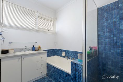 Property photo of 11 Twakurra Street Rye VIC 3941