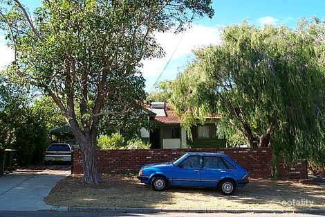 104b Zenobia St, Palmyra, WA 6157