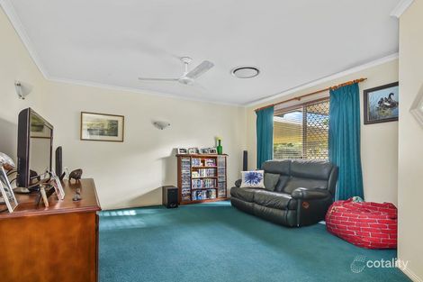 Property photo of 16 Melric Court Geham QLD 4352