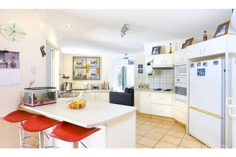 3 Challenge Ct, Sunshine Beach, QLD 4567