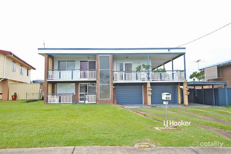 Property photo of 42 Lavercombe Drive Kallangur QLD 4503