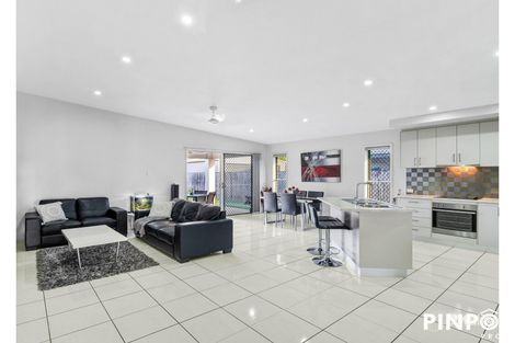 Property photo of 64 Canecutters Drive Ooralea QLD 4740