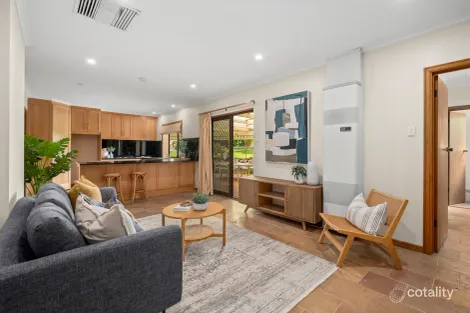 Property photo of 1 Palm Crescent Old Reynella SA 5161