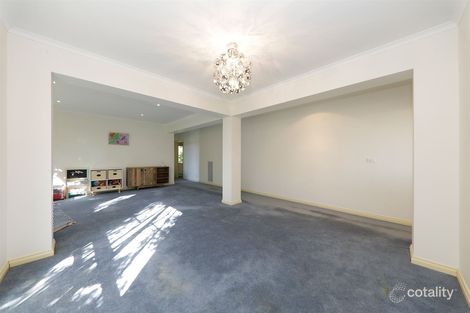 Property photo of 1/37 Hinkler Road Glen Waverley VIC 3150