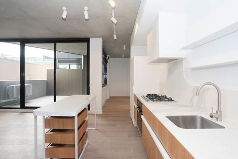 Property photo of 306/8 Luton Lane Hawthorn VIC 3122