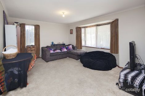 Property photo of 1/10 Adam Court Pakenham VIC 3810