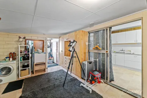 Property photo of 2 Wallace Street Swansea NSW 2281