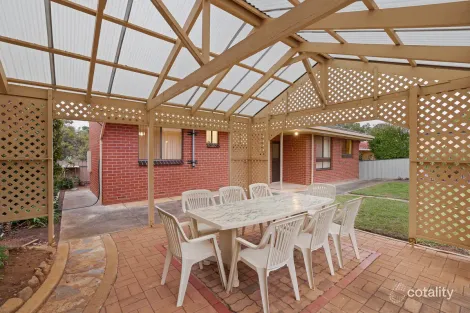 Property photo of 10 Donaldson Drive Paradise SA 5075