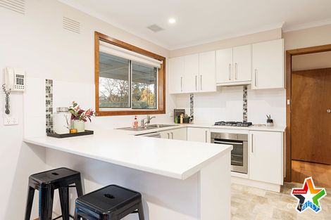 Property photo of 15 Edenhope Street Kilsyth VIC 3137