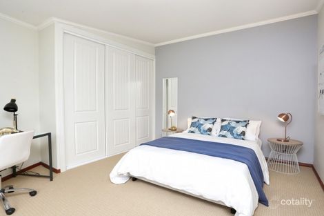 Property photo of 16 Howard Street Glen Iris VIC 3146