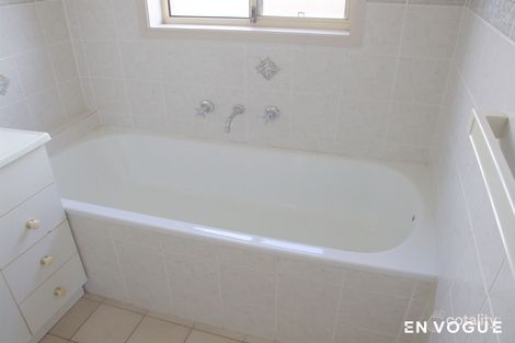 Property photo of 4 Burrai Place Ngunnawal ACT 2913