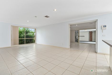 Property photo of 13 Glenmaggie Close Berwick VIC 3806