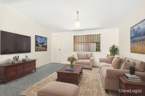 Property photo of 96 Casuarina Crescent Kanahooka NSW 2530