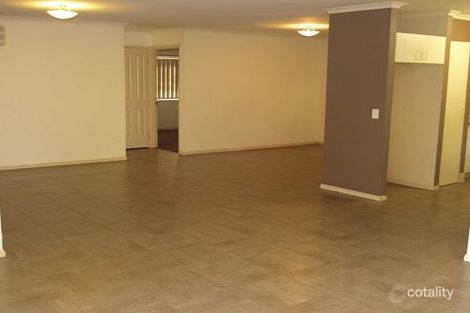 Property photo of 11 Willunga Place Merrimac QLD 4226